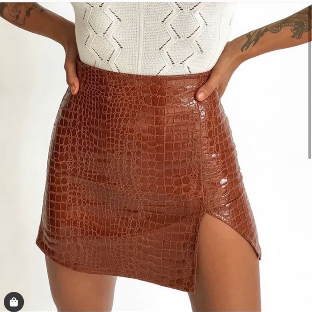 NWT Princess Polly Wren Mini Skirt Croc